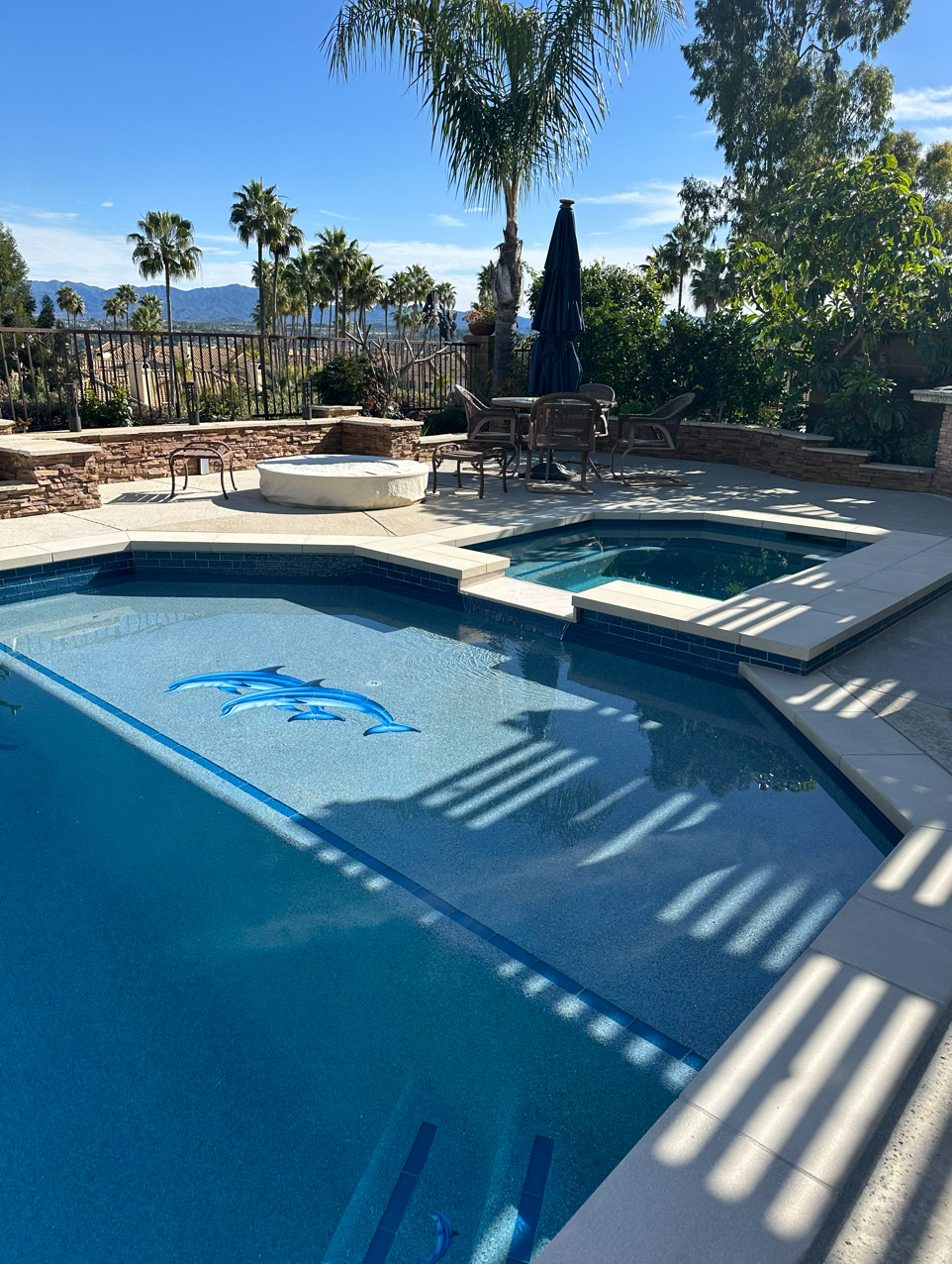Pool Resurfacing & Plastering
